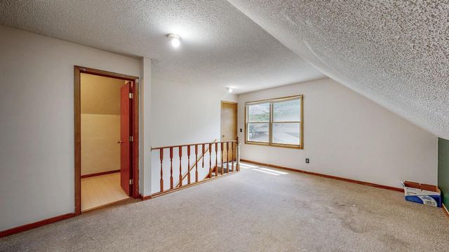890 W Village Circle SE, Rochester, MN 55904