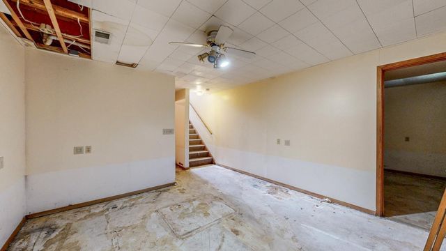 890 W Village Circle SE, Rochester, MN 55904