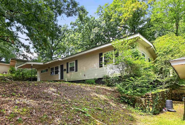 18 Windsor Drive, Little Rock, AR 72209