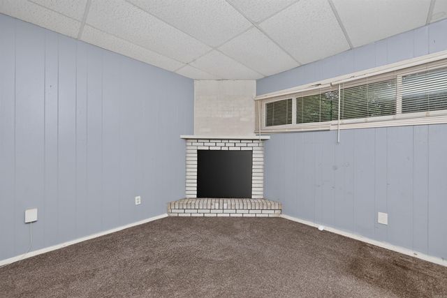 18 Windsor Drive, Little Rock, AR 72209