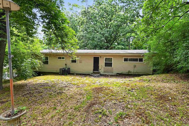 18 Windsor Drive, Little Rock, AR 72209