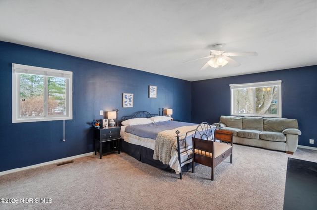 8215 Heller Road, Whitehouse, OH 43571