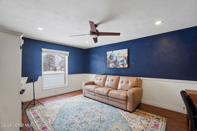 8215 Heller Road, Whitehouse, OH 43571