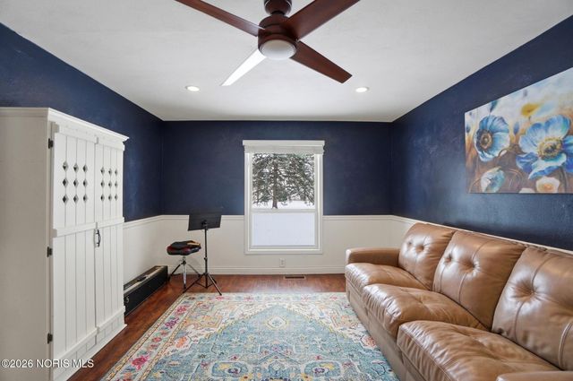 8215 Heller Road, Whitehouse, OH 43571