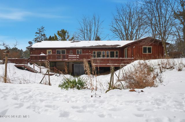 8215 Heller Road, Whitehouse, OH 43571