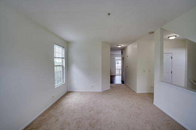 3821 Bailey Road 3821, Yorkville, IL 60560