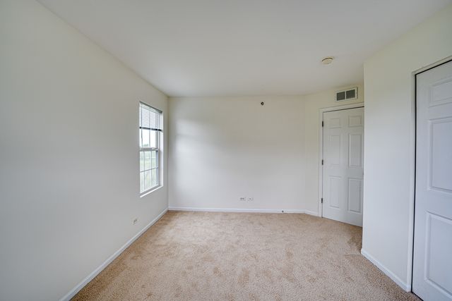 3821 Bailey Road 3821, Yorkville, IL 60560