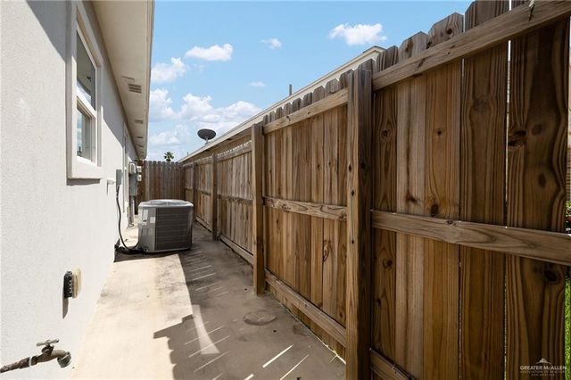 3616 Hawthorne Avenue, Edinburg, TX 78539