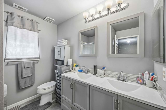 8607 Causeway Drive, Houston, TX 77083
