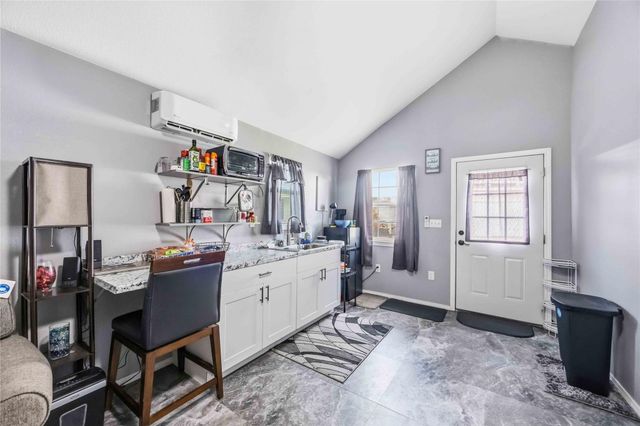 8607 Causeway Drive, Houston, TX 77083