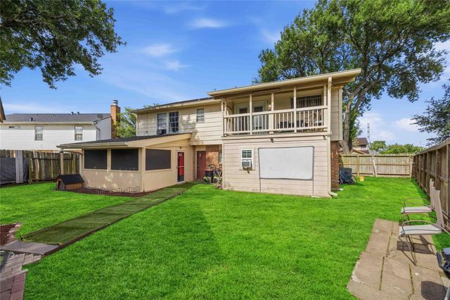 8607 Causeway Drive, Houston, TX 77083