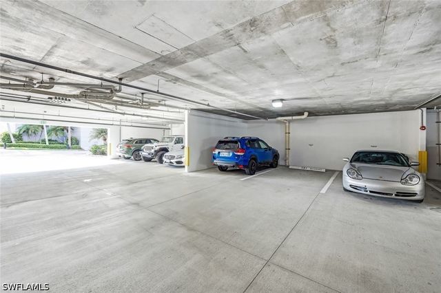 450 Launch CIR 501, Naples, FL 34108