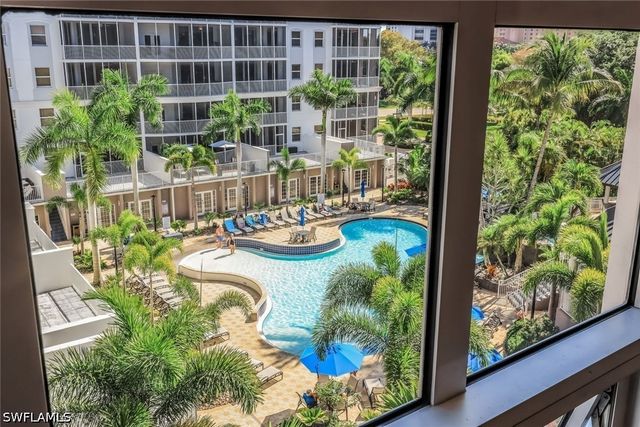 450 Launch CIR 501, Naples, FL 34108