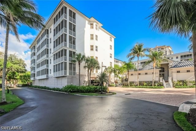 450 Launch CIR 501, Naples, FL 34108