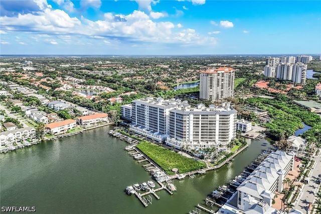 450 Launch CIR 501, Naples, FL 34108