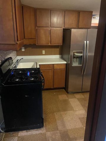 4625 N 149th STREET, Brookfield, WI 53005