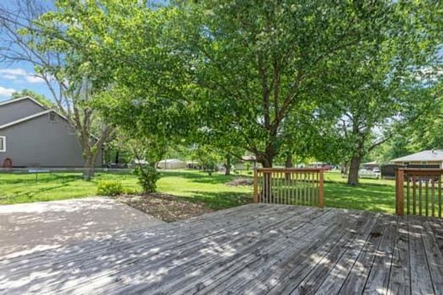 330 E Hatten Street, Drexel, MO 64742