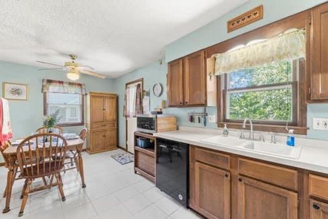 330 E Hatten Street, Drexel, MO 64742