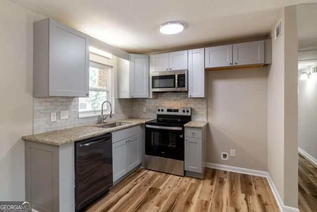 300 Lavender Road, Athens, GA 30606
