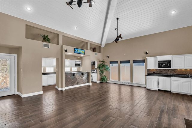 465 MARINA Dr, Port Aransas, TX 78373