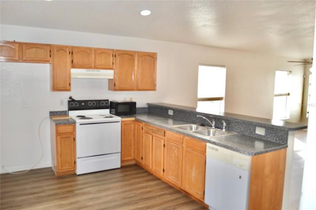 2335 PUMP ROAD, Mulberry, FL 33860