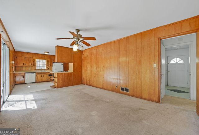 716 Lynn Valley Road SW, Atlanta, GA 30311