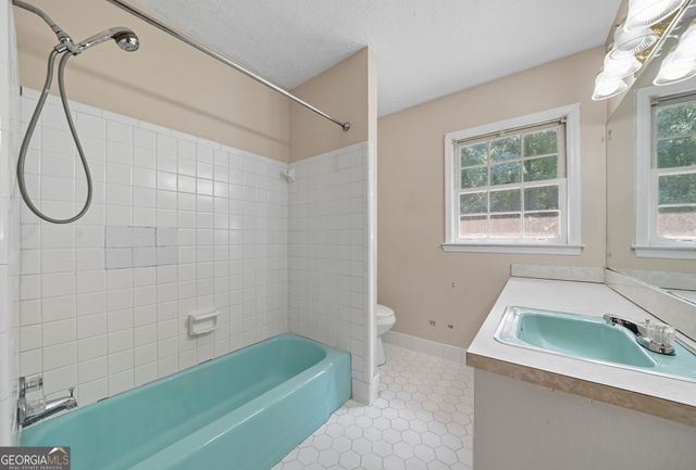 716 Lynn Valley Road SW, Atlanta, GA 30311