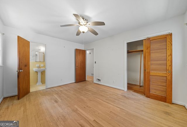 716 Lynn Valley Road SW, Atlanta, GA 30311