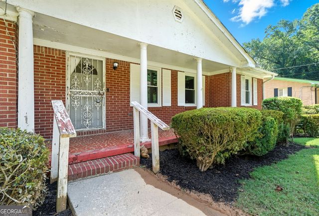 716 Lynn Valley Road SW, Atlanta, GA 30311