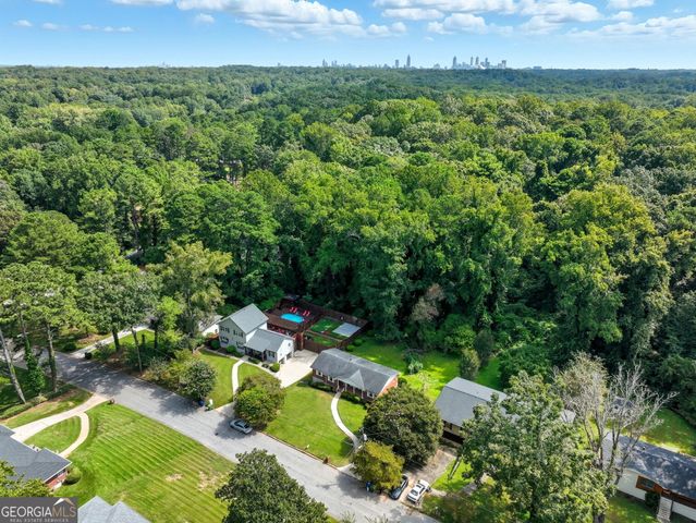 716 Lynn Valley Road SW, Atlanta, GA 30311