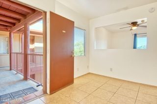 1810 E Blacklidge Dr Apt 219, Tucson, AZ 85719