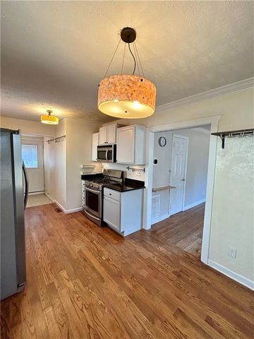 1995 Benson Avenue SE, Smyrna, GA 30080