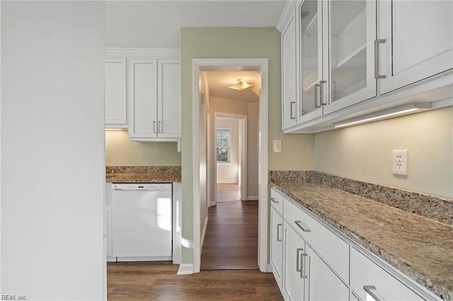 530 Sterling ST, Norfolk, VA 23505