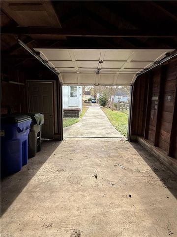 530 Sterling ST, Norfolk, VA 23505