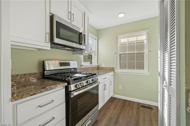 530 Sterling ST, Norfolk, VA 23505