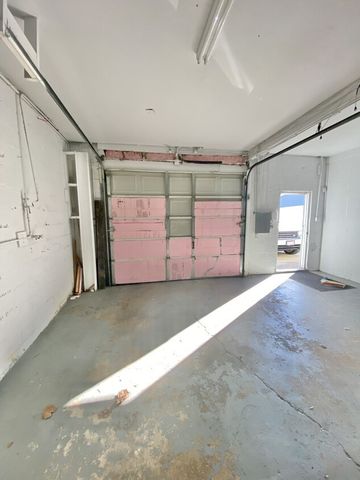 7545 W Addison Street, Chicago, IL 60634