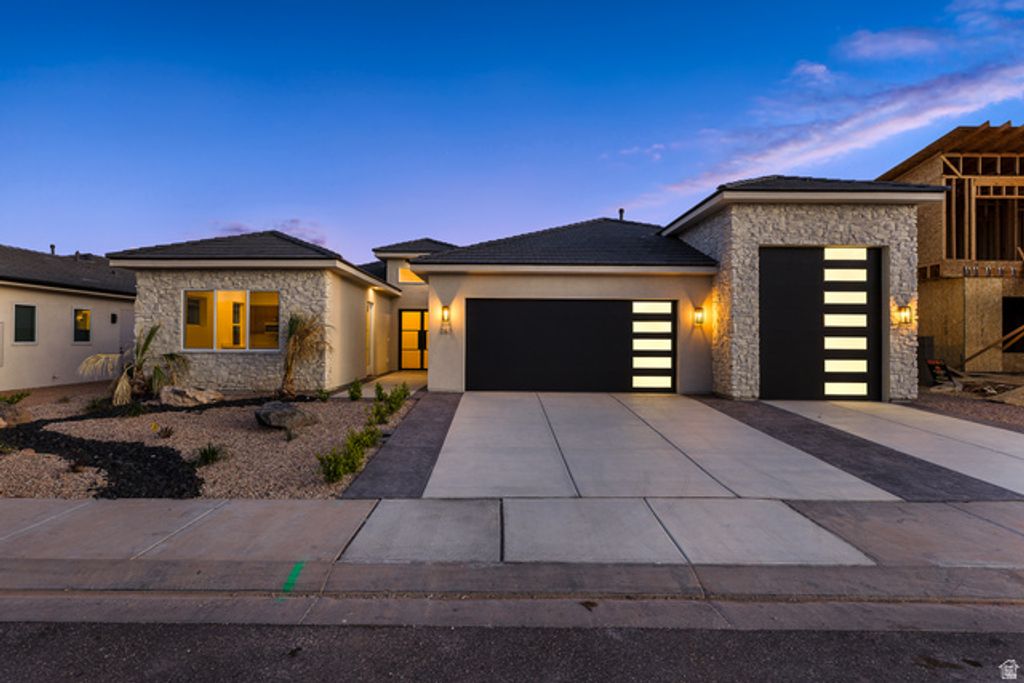 262 E 1100 N, Hurricane, UT 84737