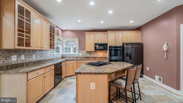 14138 BANEBERRY CIR, Manassas, VA 20112