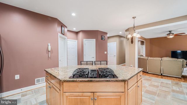 14138 BANEBERRY CIR, Manassas, VA 20112