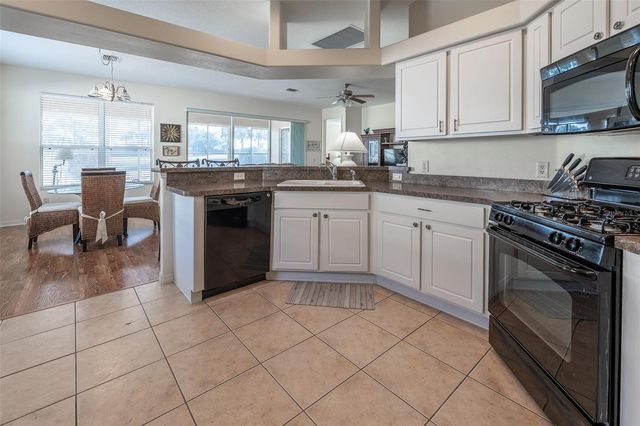 15803 SW 11TH COURT ROAD, Ocala, FL 34473