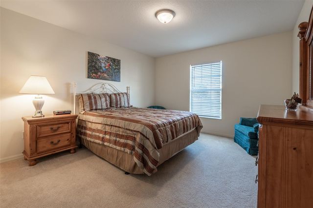 15803 SW 11TH COURT ROAD, Ocala, FL 34473