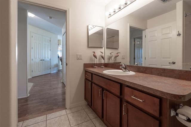 15803 SW 11TH COURT ROAD, Ocala, FL 34473