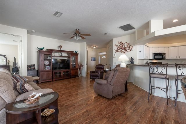 15803 SW 11TH COURT ROAD, Ocala, FL 34473