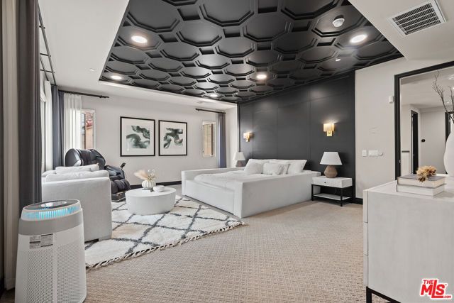 55 Suede, Irvine, CA 92602