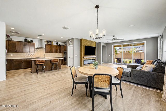 7835 E QUARTET Avenue, Mesa, AZ 85212
