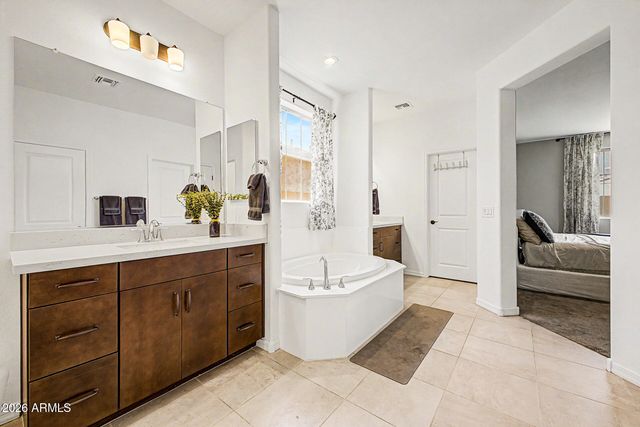 7835 E QUARTET Avenue, Mesa, AZ 85212