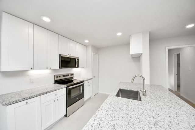 22614 Smokey Hill Drive, Katy, TX 77450