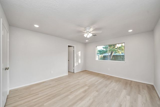 22614 Smokey Hill Drive, Katy, TX 77450