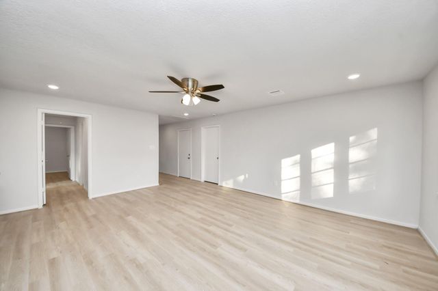 22614 Smokey Hill Drive, Katy, TX 77450