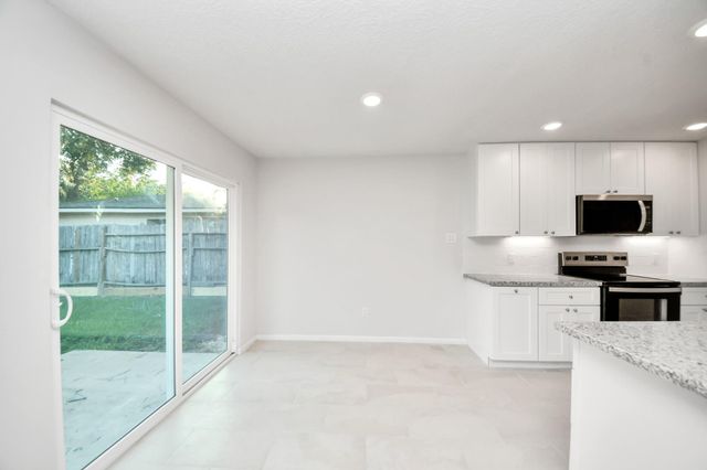 22614 Smokey Hill Drive, Katy, TX 77450